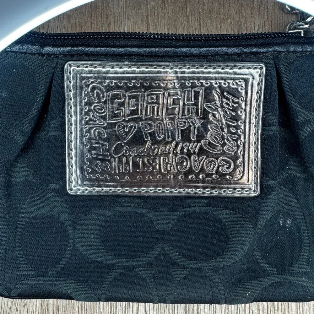 Coach Poppy Black Signature C Wristlet Pouch Bag Silver Logo